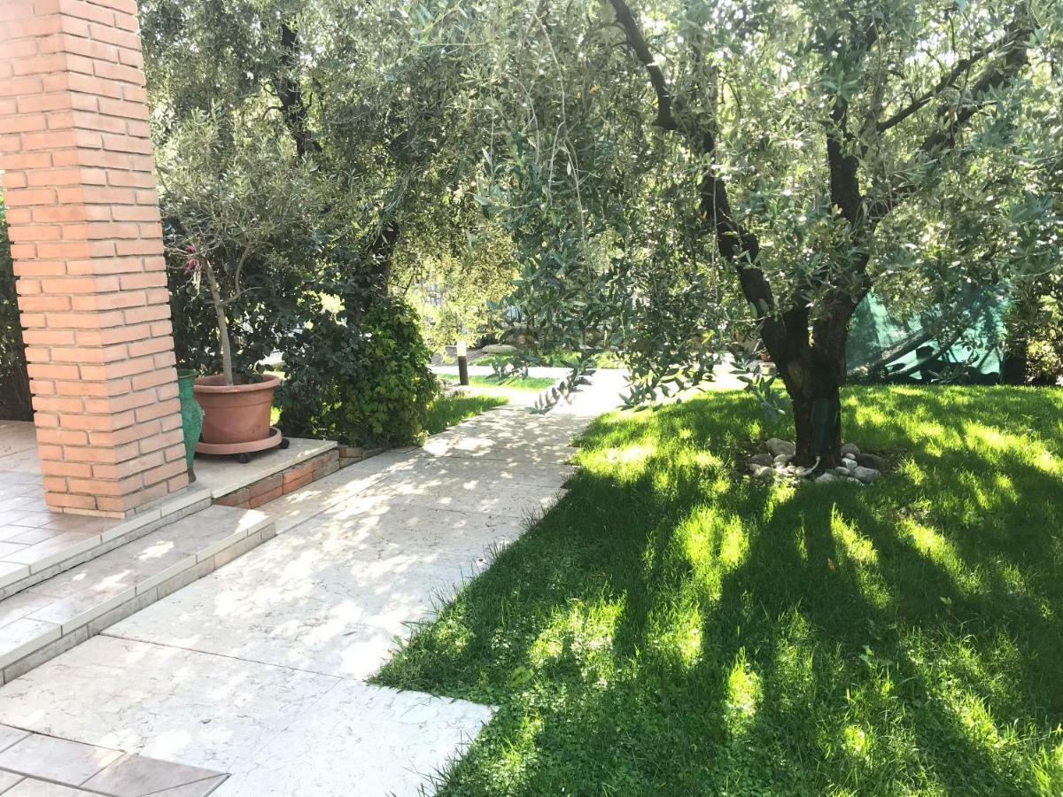 Appartamento Nonna Maria Garda Lake Padenghe sul Garda Exterior photo
